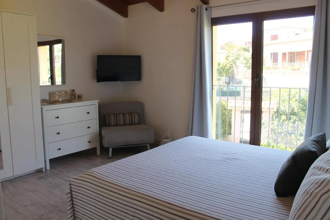 B&B U Punenti La Maddalena Panzió